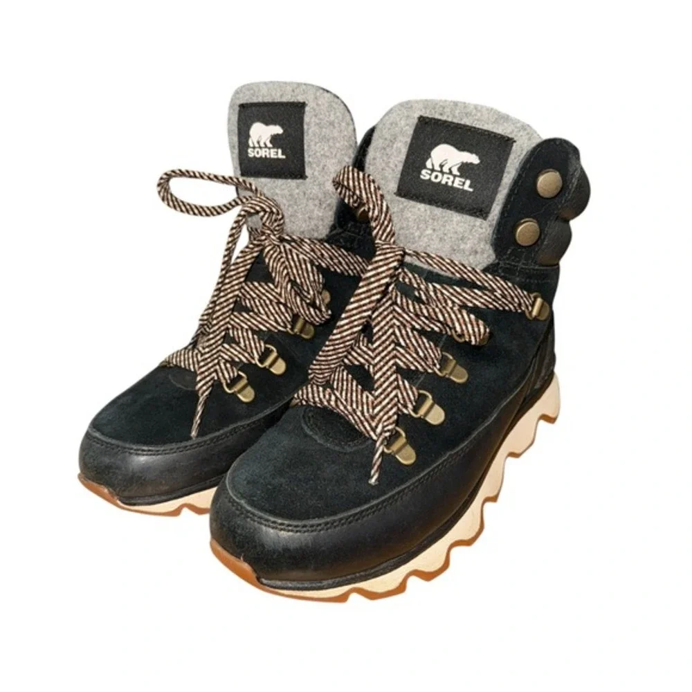 Sorel Kinetic Impact Conquest Womens 6 Pre-Owned Waterproof Winter Boots‎ Black